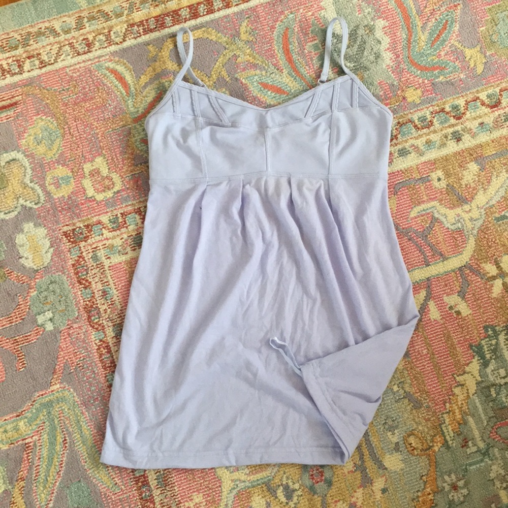 Lululemon tank w/ built-in support - sz 6